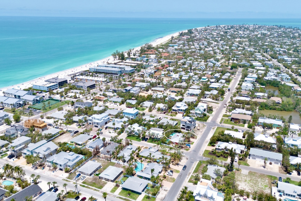 Holmes Beach 281