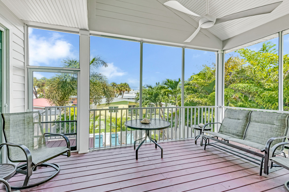 Holmes Beach 182