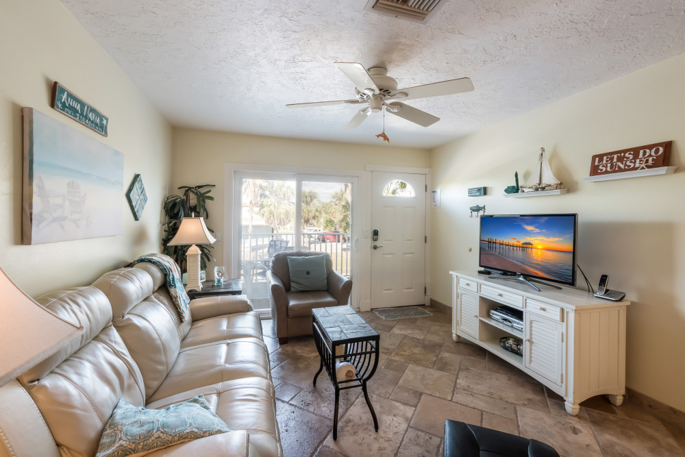 Holmes Beach 311
