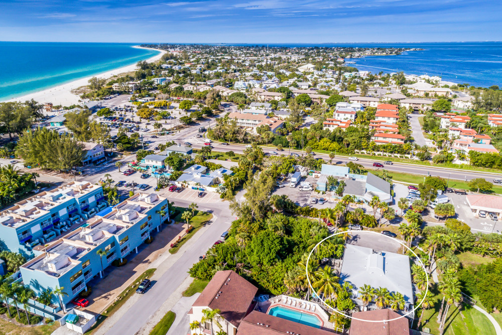 Holmes Beach 311