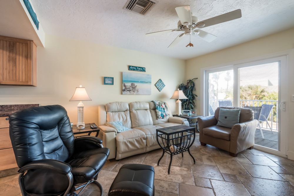 Holmes Beach 311
