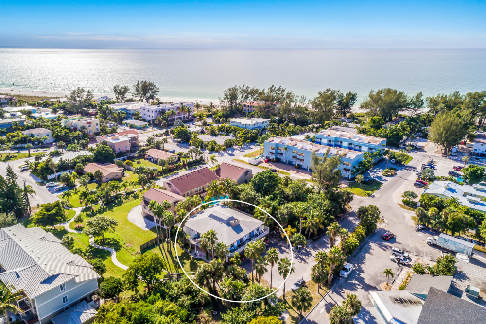 Holmes Beach 311