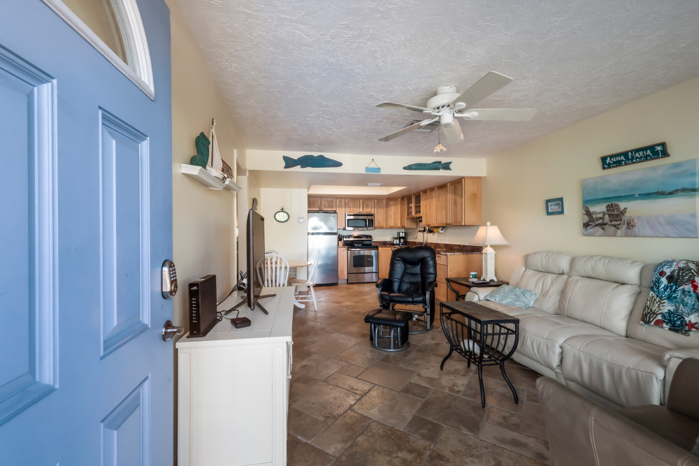 Holmes Beach 311