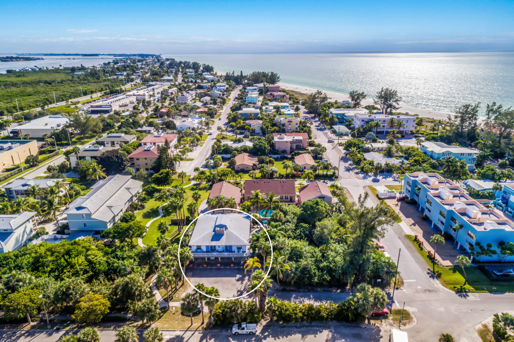 Holmes Beach 311