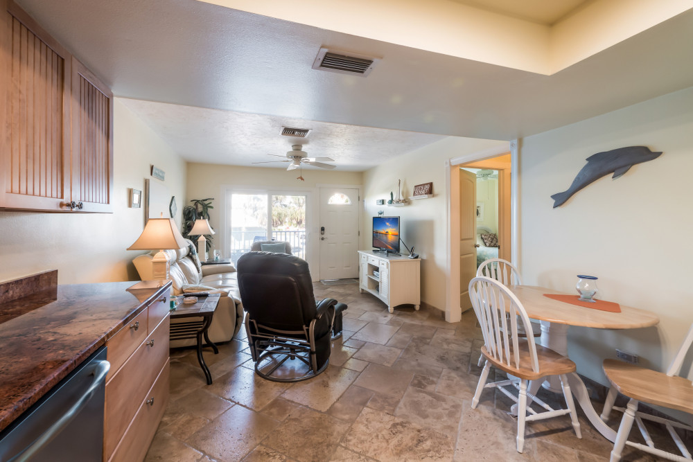 Holmes Beach 311