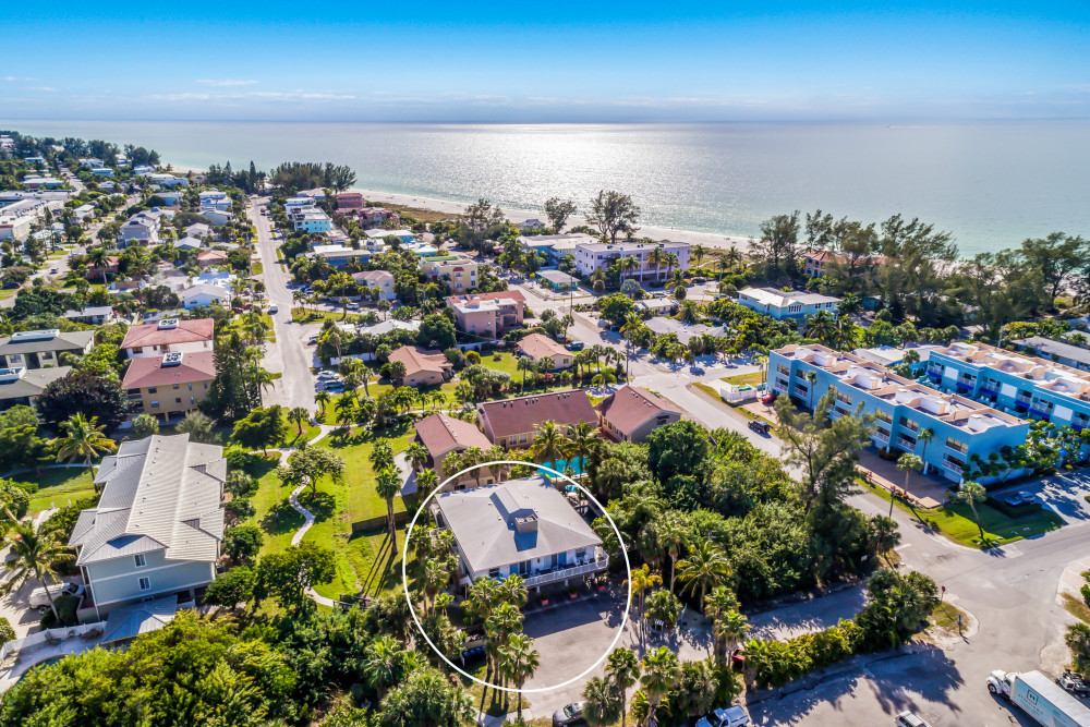 Holmes Beach 311
