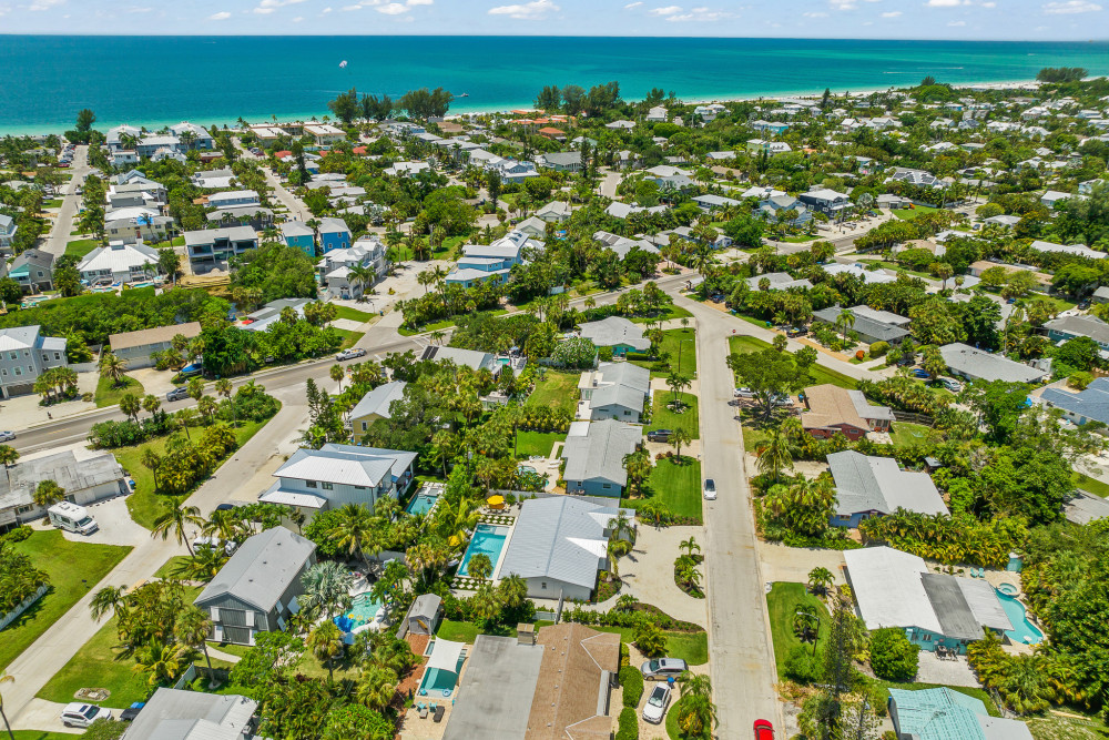 Holmes Beach 143