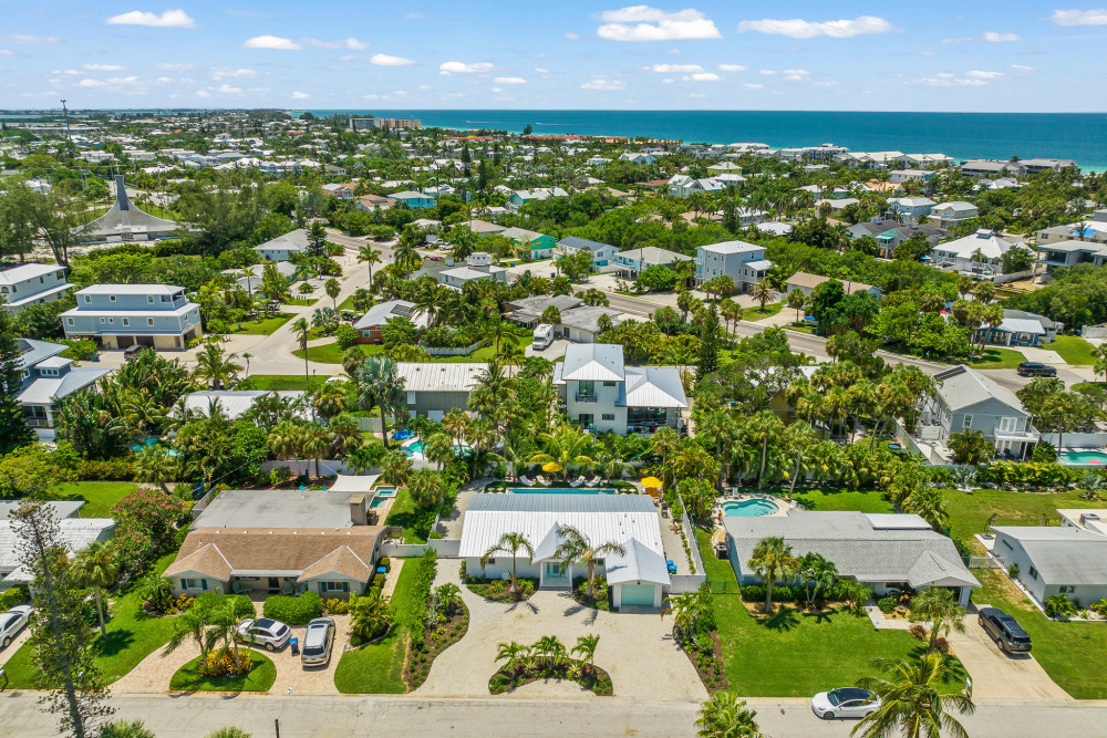 Holmes Beach 143