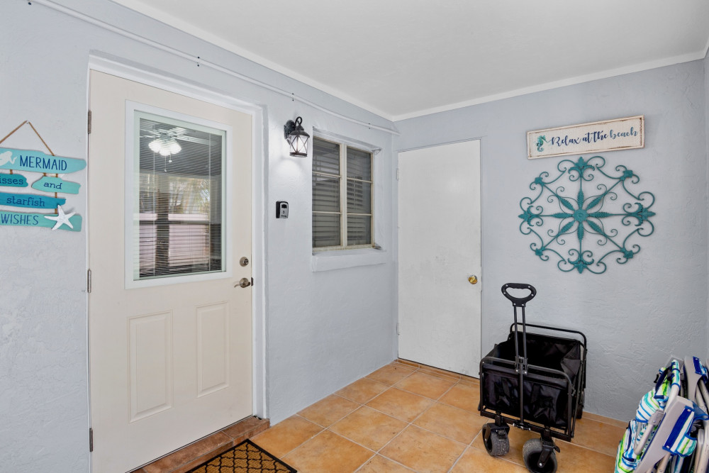 Holmes Beach 307