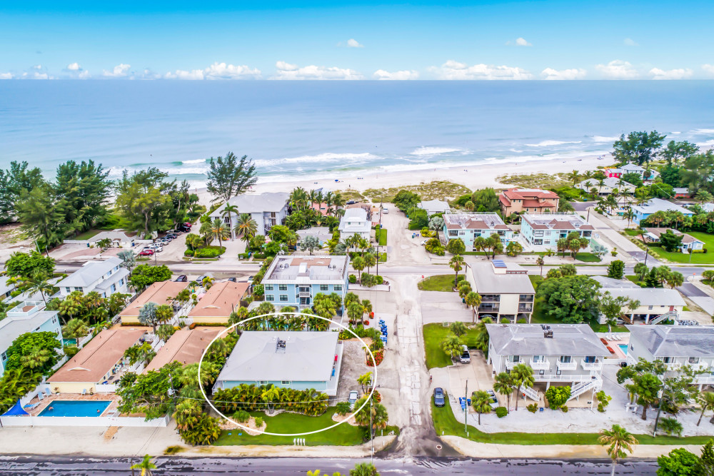 Holmes Beach 274