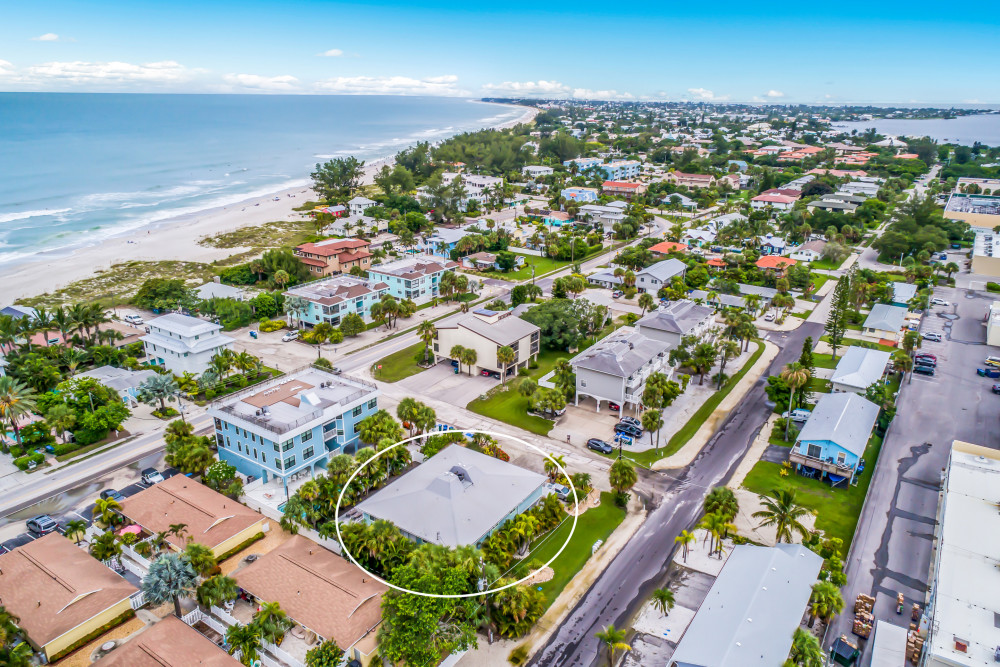 Holmes Beach 274