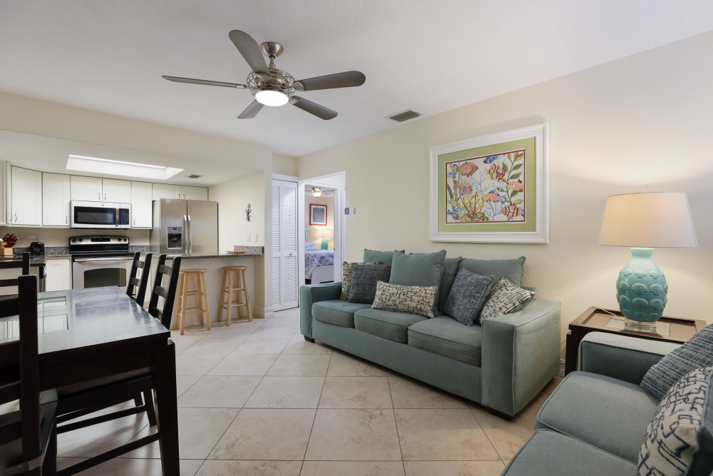 Holmes Beach 274