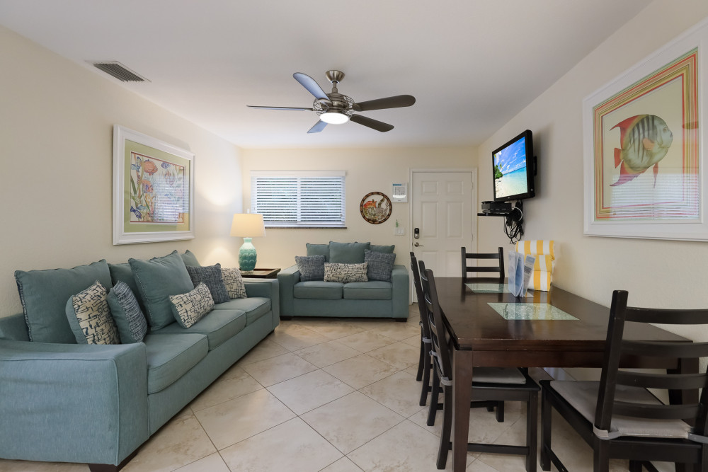 Holmes Beach 274