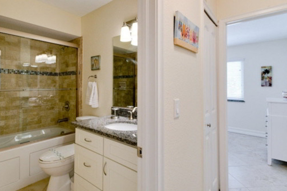 Holmes Beach 274