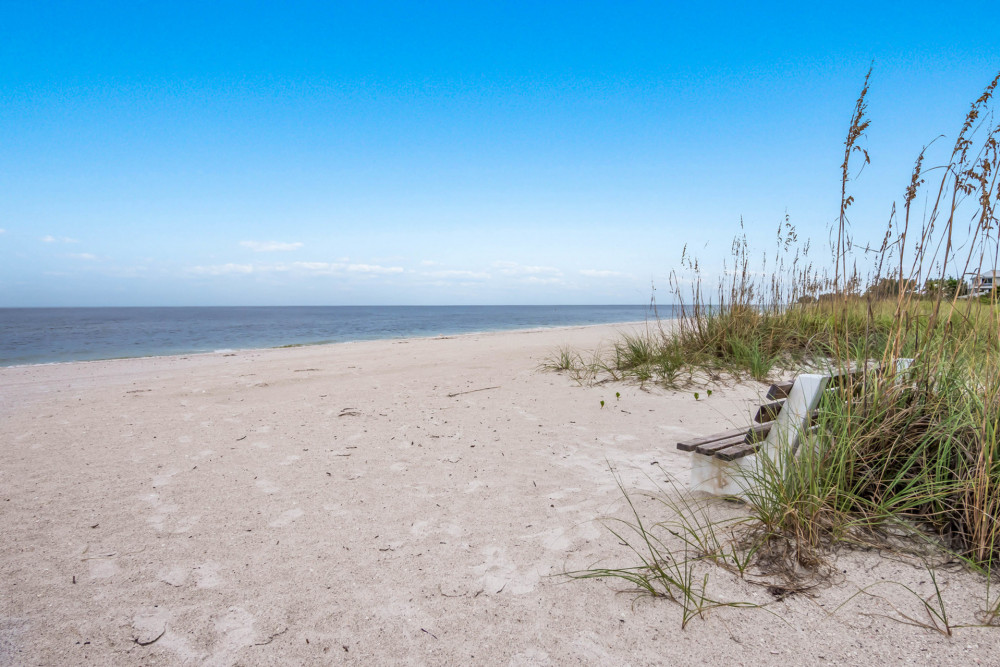 Holmes Beach 334