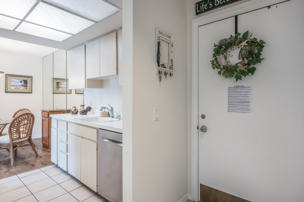 Holmes Beach 334