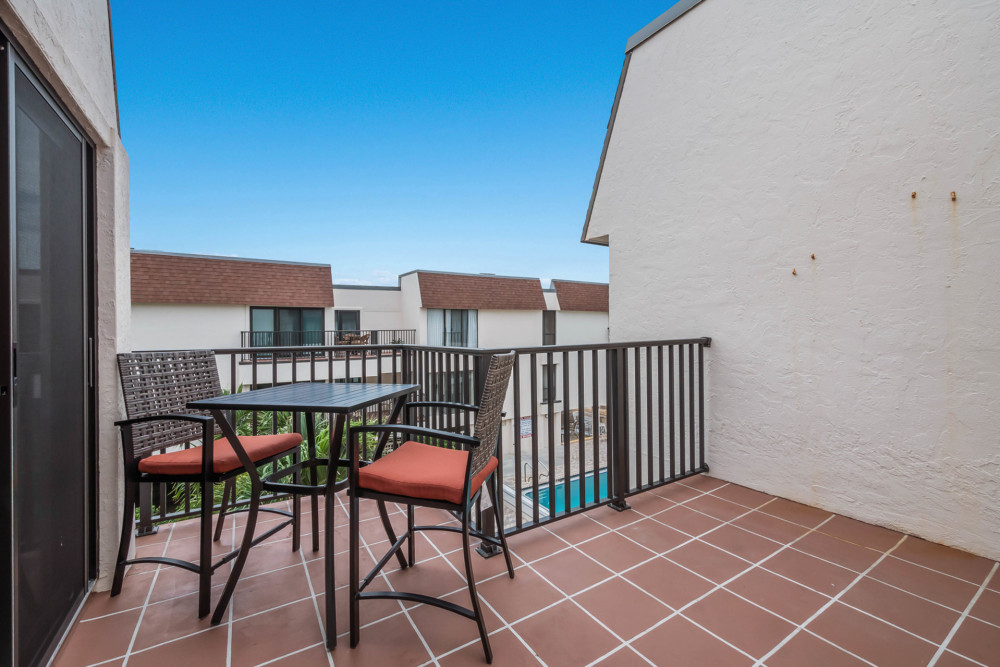 Holmes Beach 334