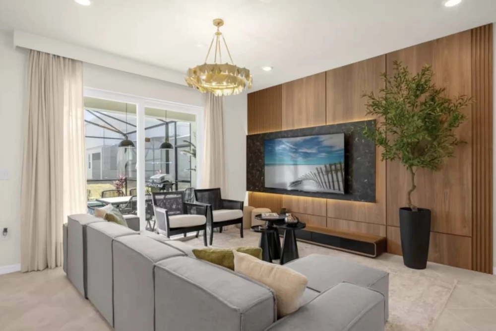Windsor Cay 72