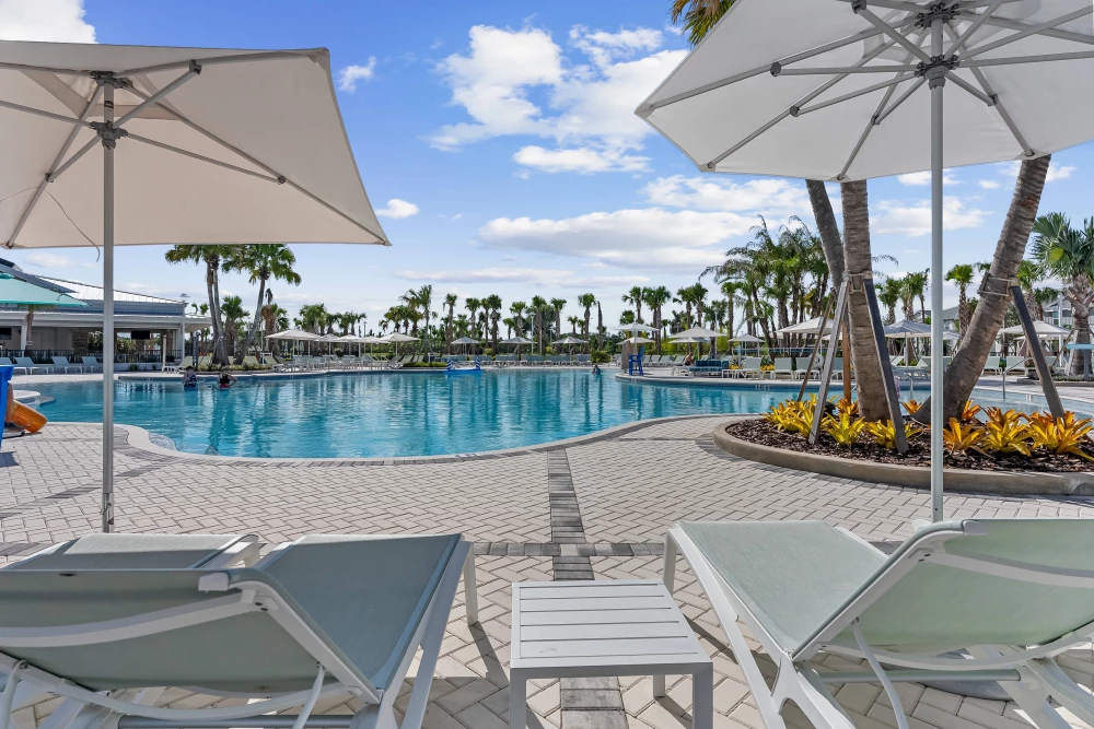 Windsor Cay 72