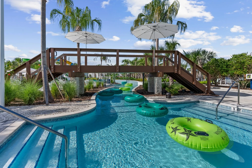 Windsor Cay 72