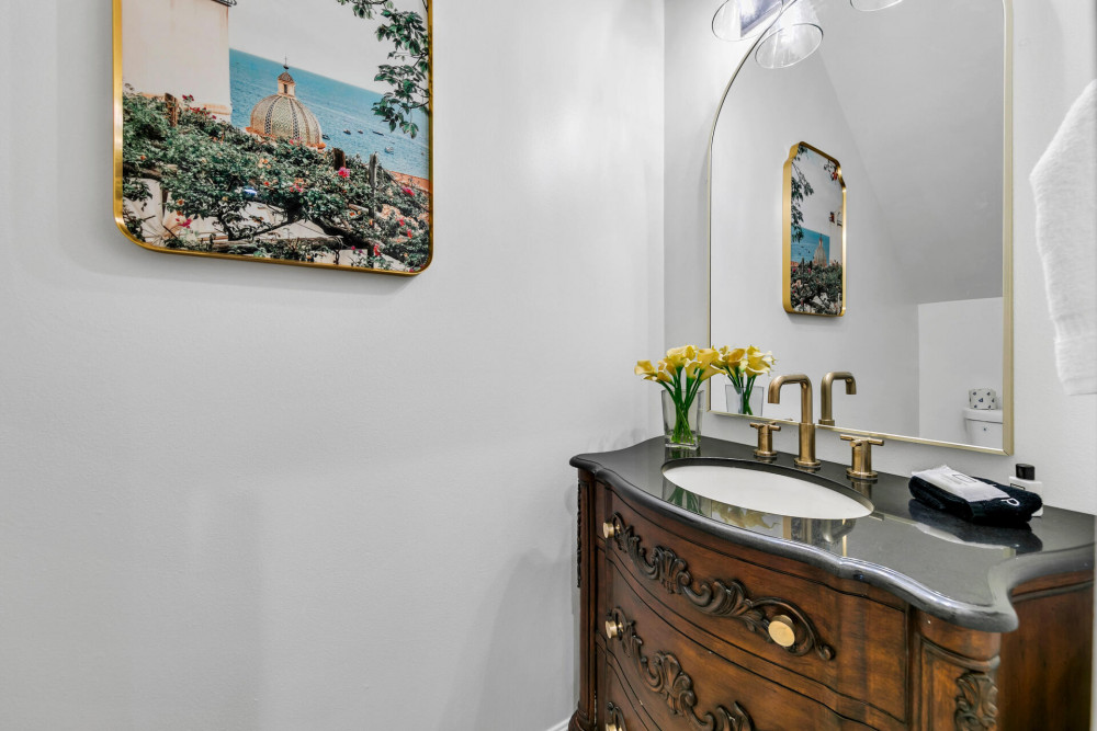 Blue Mountain Beach 31