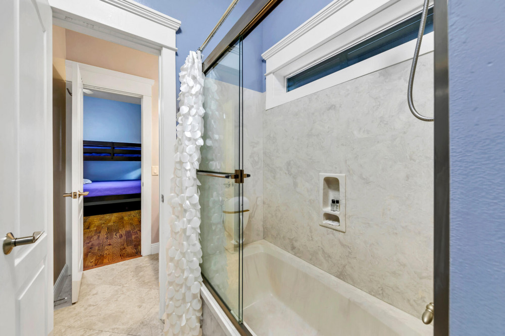 Blue Mountain Beach 31