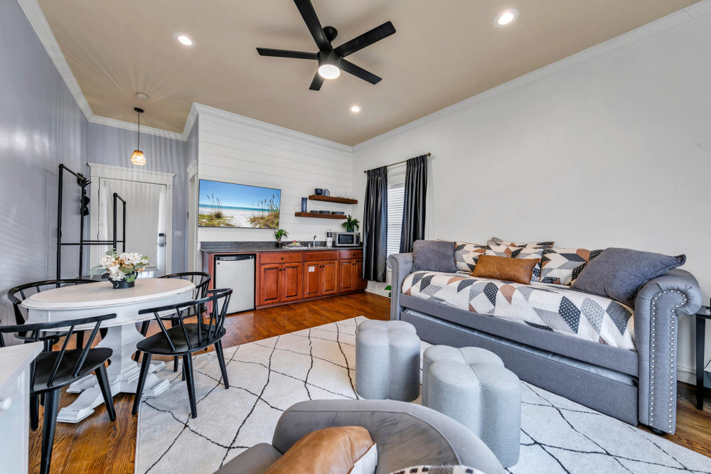 Blue Mountain Beach 31