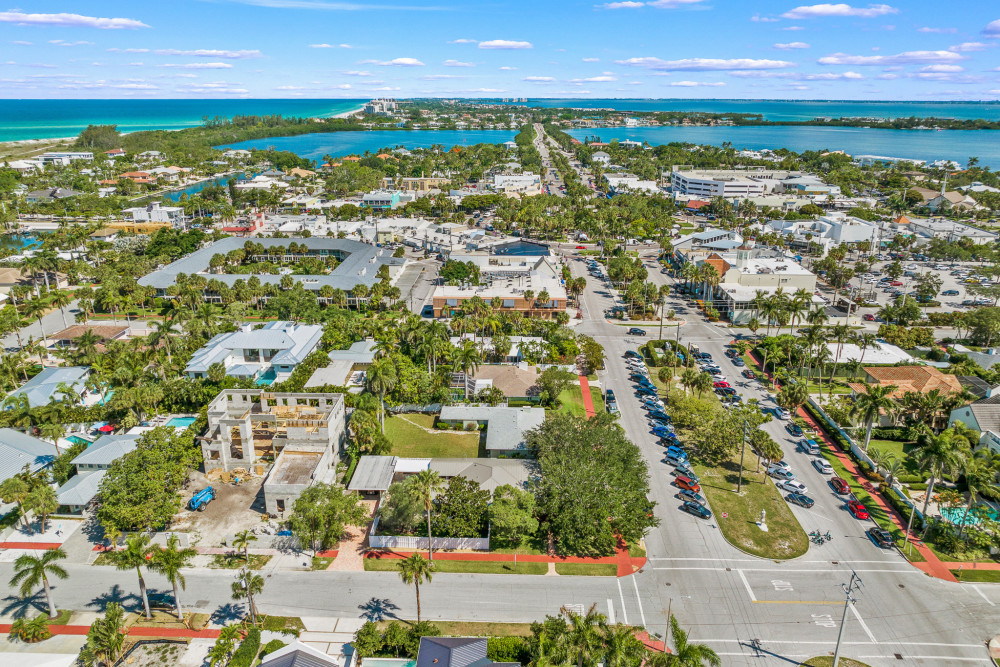 Lido Key 32