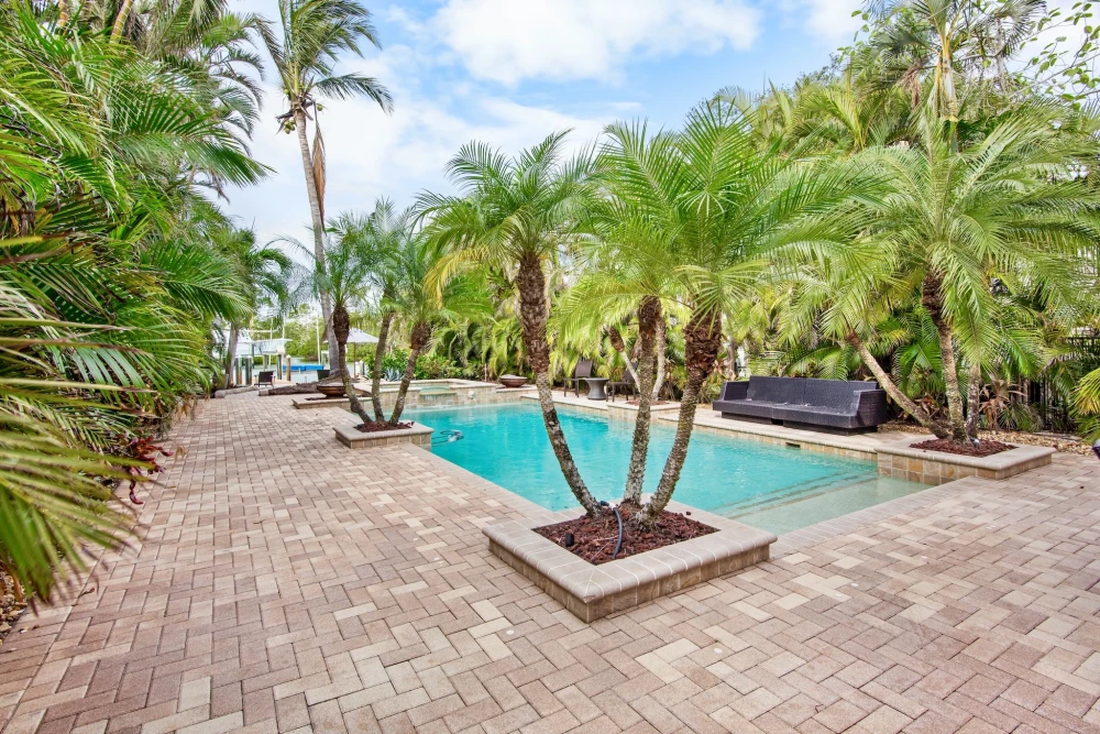 Siesta Key 125