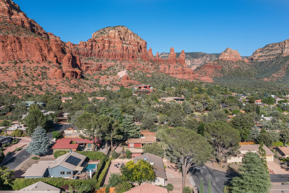 Sedona 38