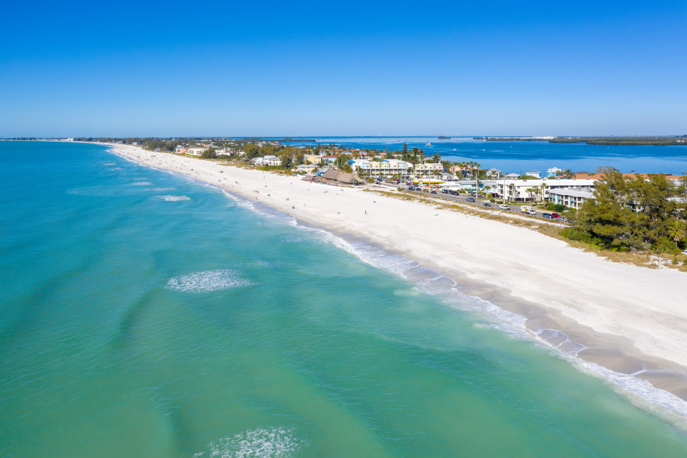 Holmes Beach 106