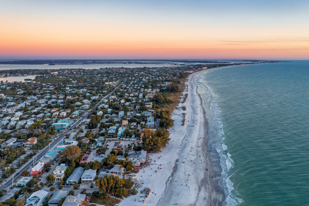 Holmes Beach 106