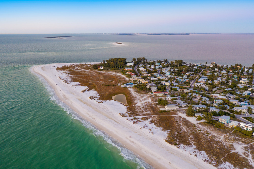 Holmes Beach 106
