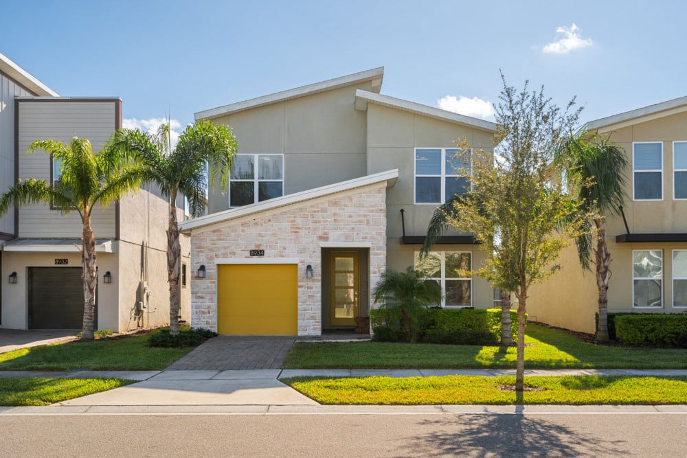 Championsgate 795