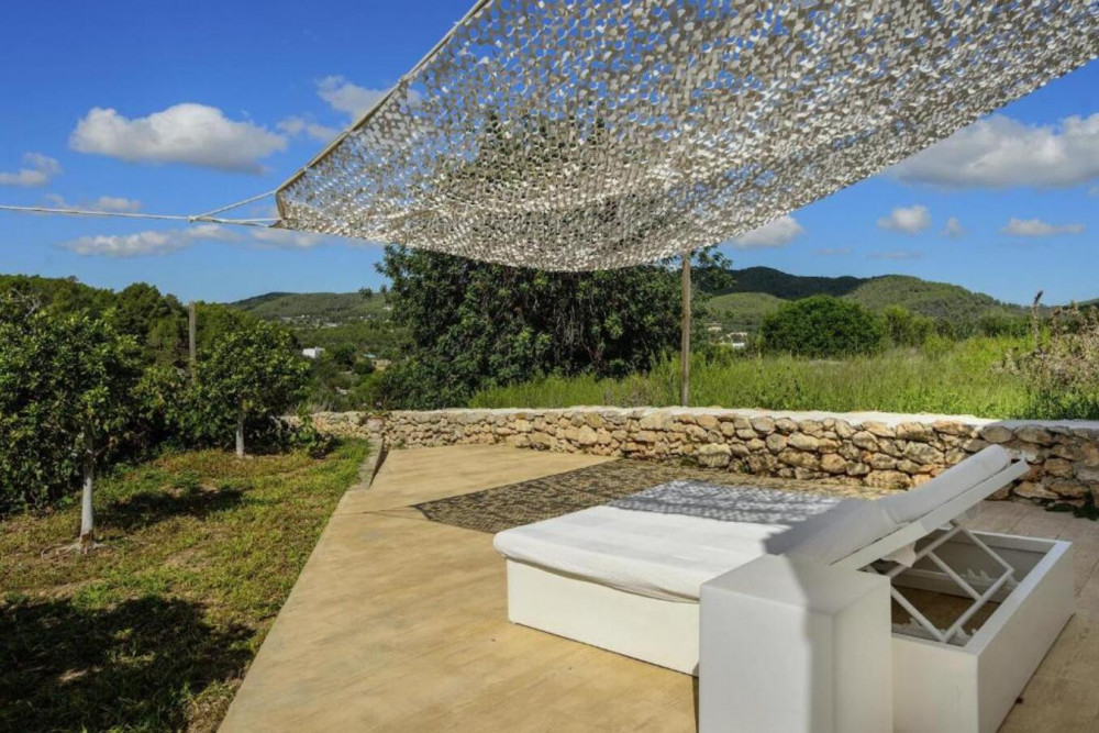 Ibiza 9
