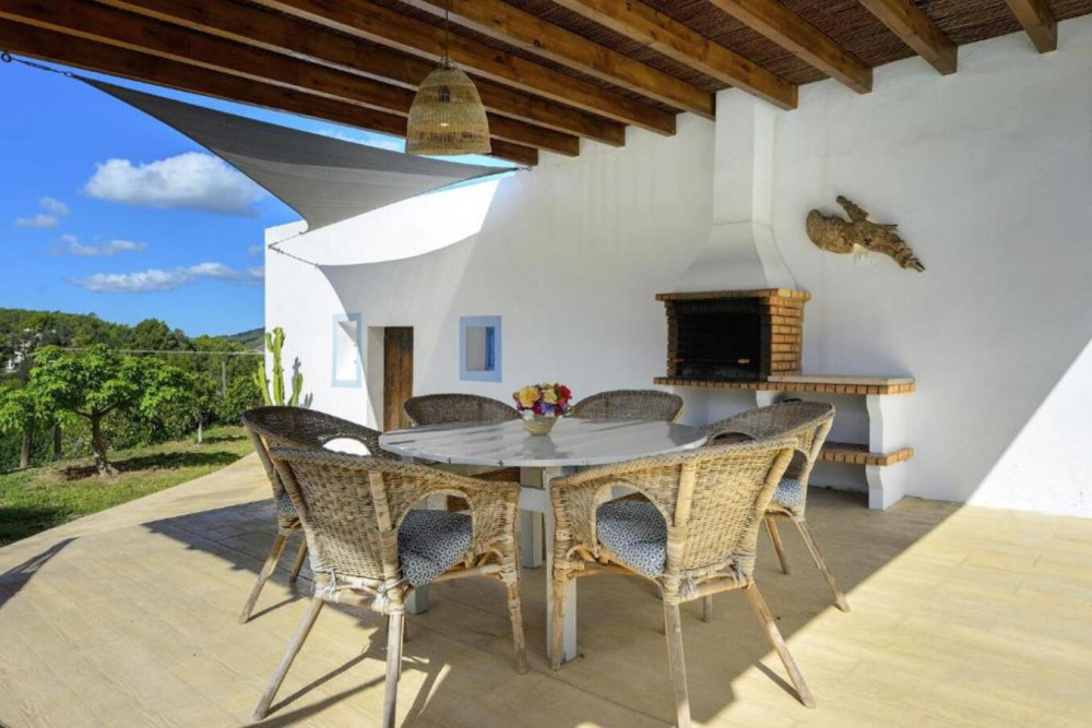 Ibiza 9