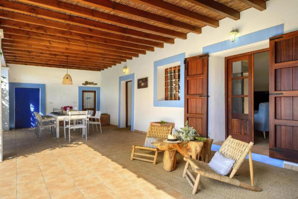 Ibiza 9