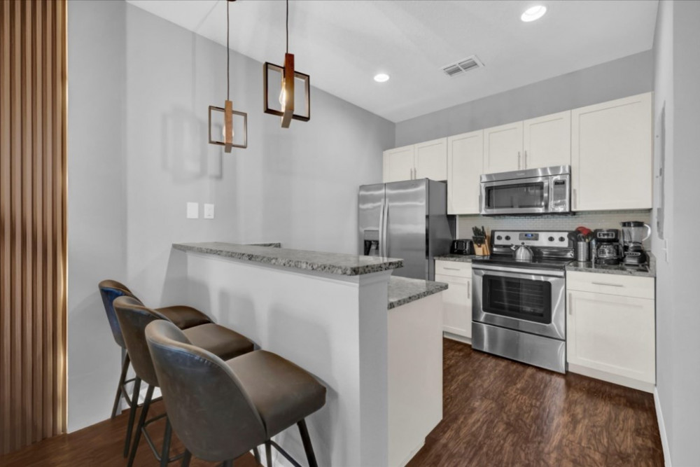 West Lucaya Village 24