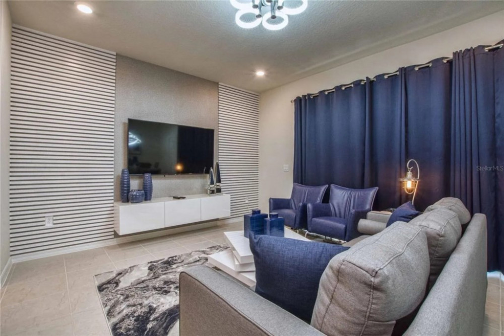 Windsor Island Resort 244