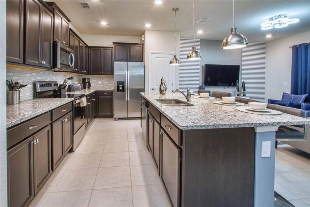 Windsor Island Resort 244