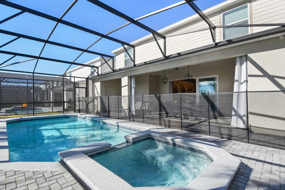 Windsor Cay 80