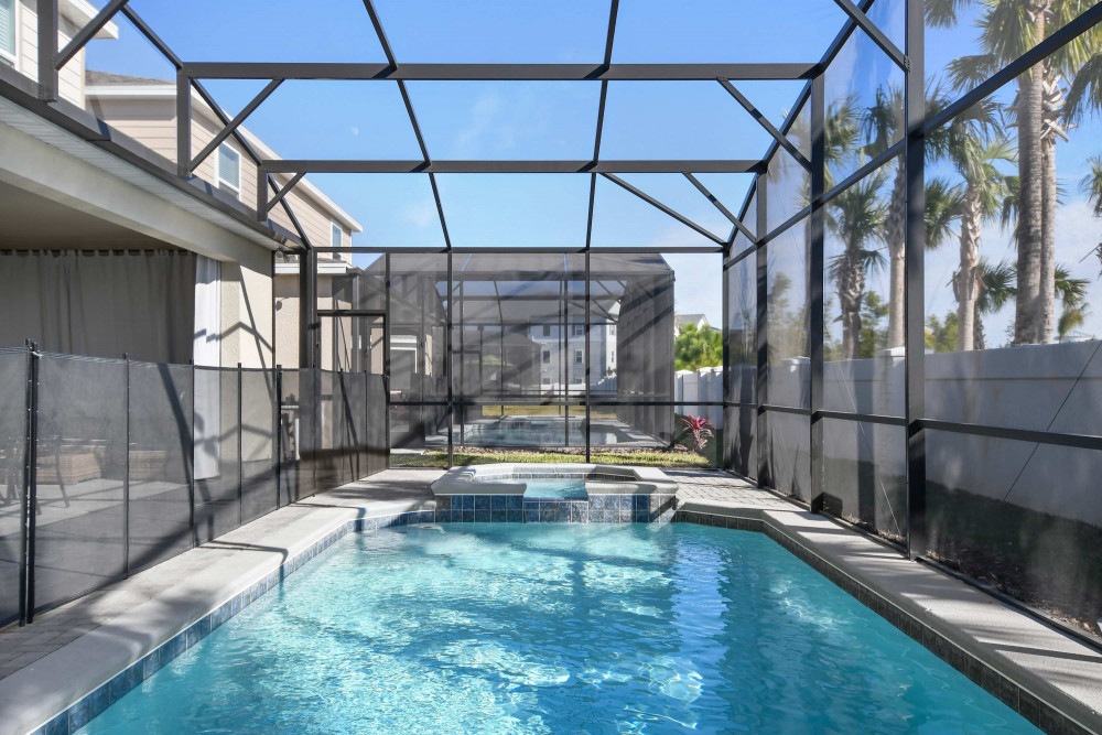 Windsor Cay 80
