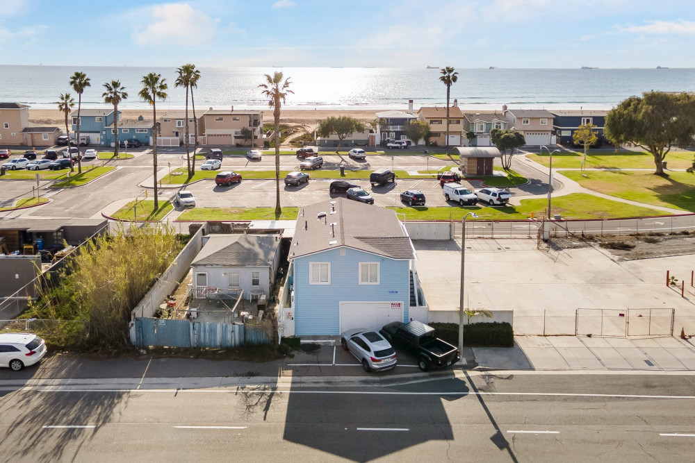 Newport Beach 81