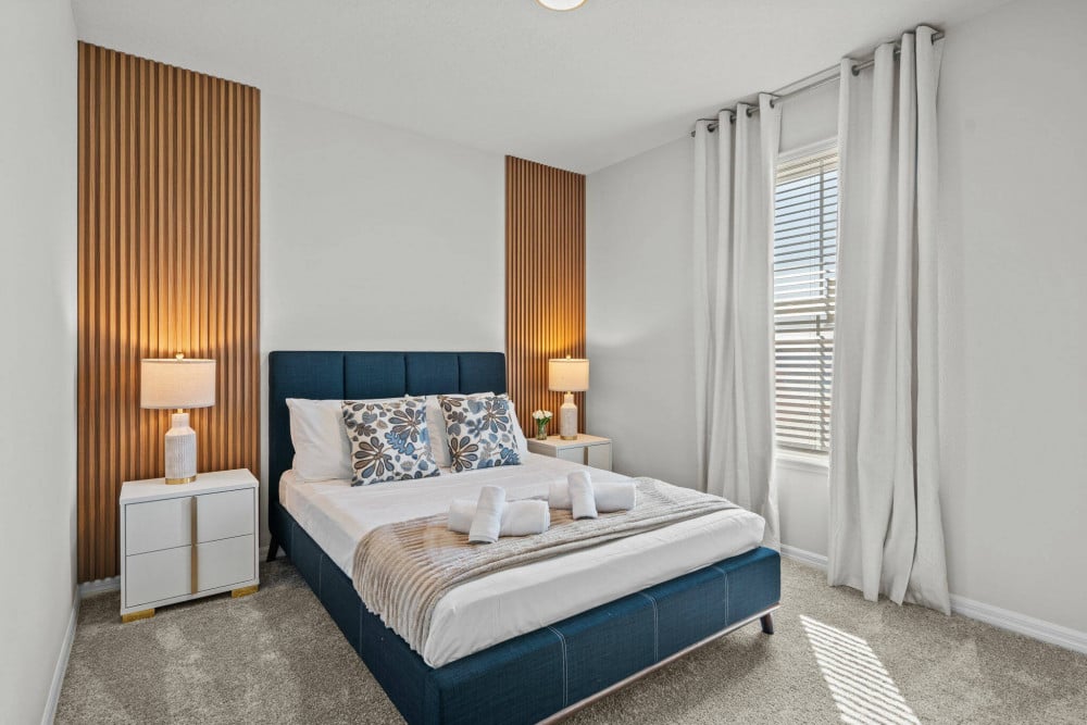 Windsor Cay 79