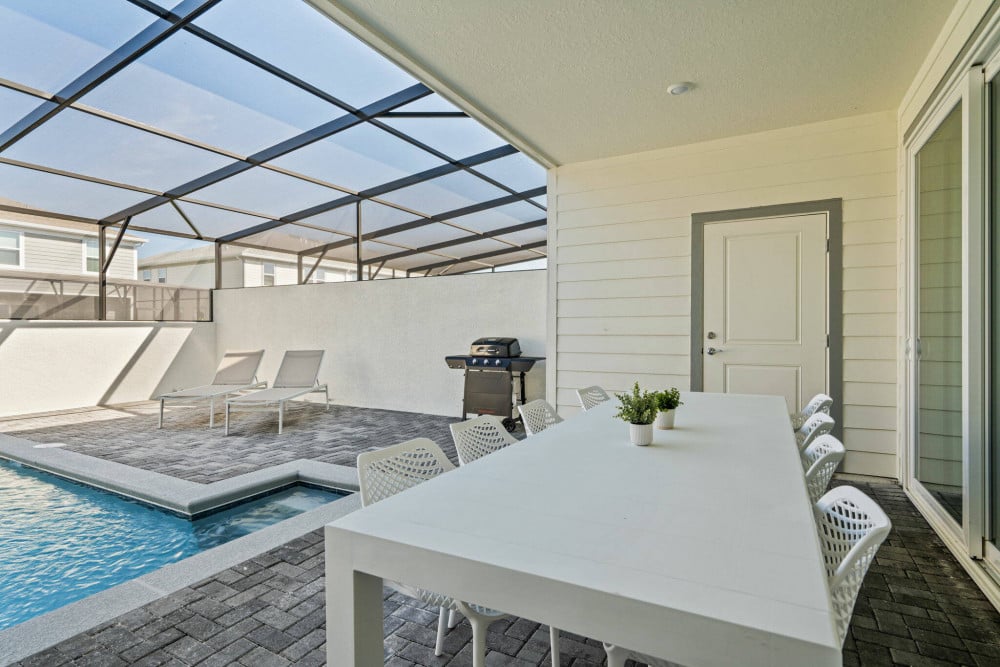 Windsor Cay 79