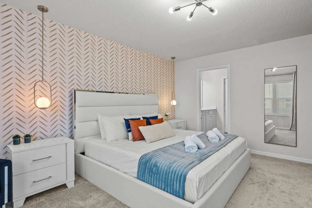 Windsor Cay 79