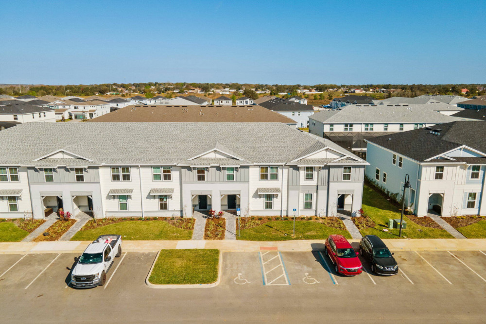 Windsor Cay 79