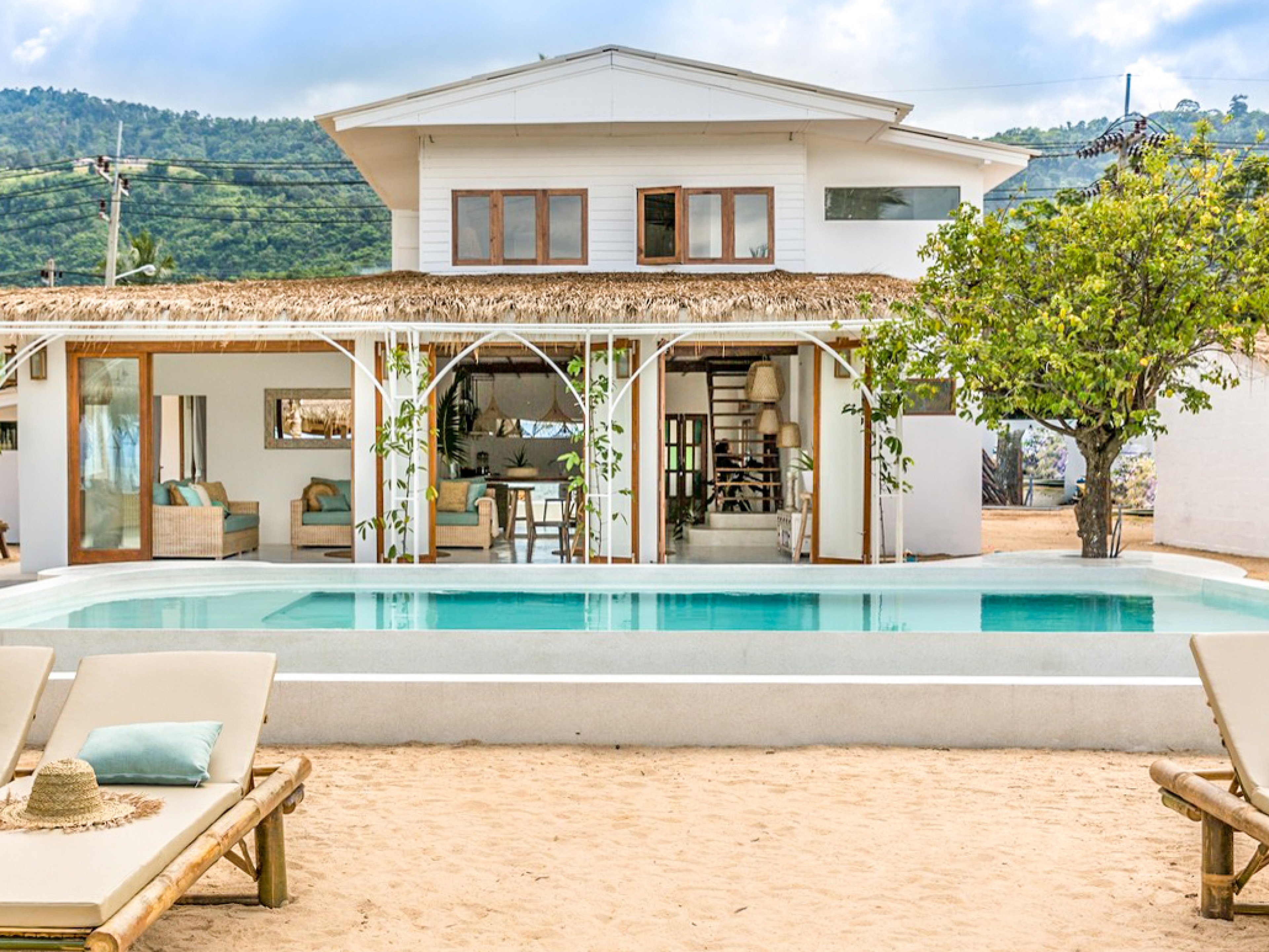Bang Por 3283 beachfront villas in Thailand