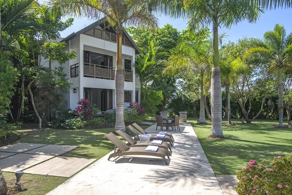 Canoe Cove on the Beach