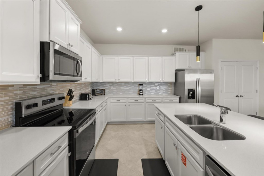 Windsor Cay 123